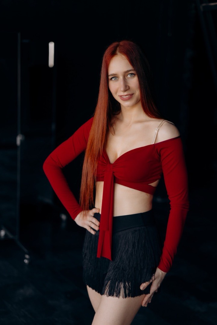 Анна Абоян, тренерка з бальних танців